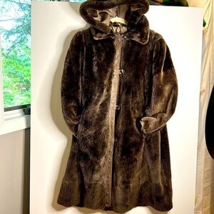 Vintage Sz 10-12 Sheared Fur Button Front Coat w/detachable hood w leather trim